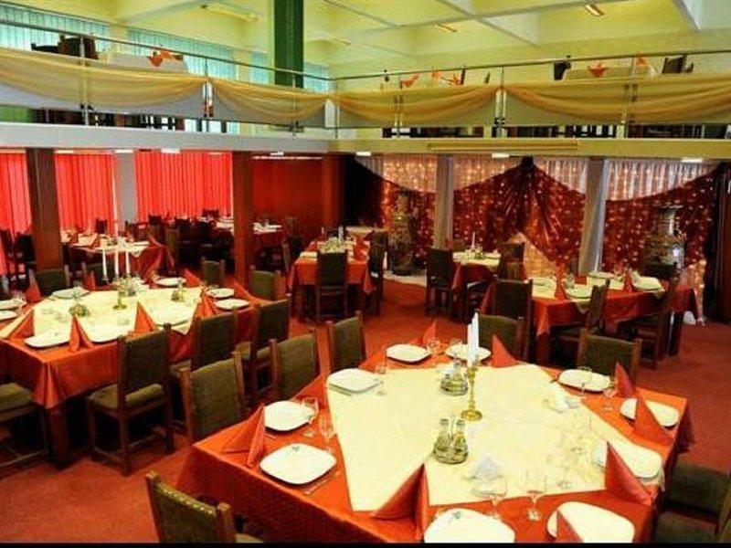 Hotel Ciao Targu Mures Luaran gambar