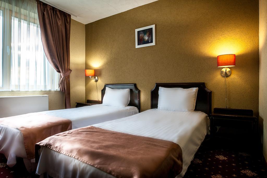 Hotel Ciao Targu Mures Luaran gambar